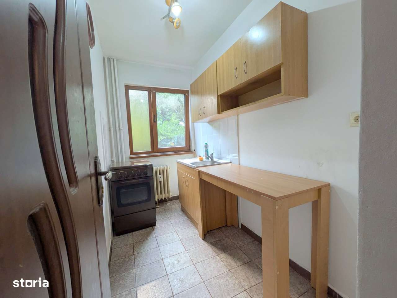 Kaufland Milcov- Apart. 2 camere, etaj 1/4, balcon inchis, Semimobilat - Imagine principală: 2/9