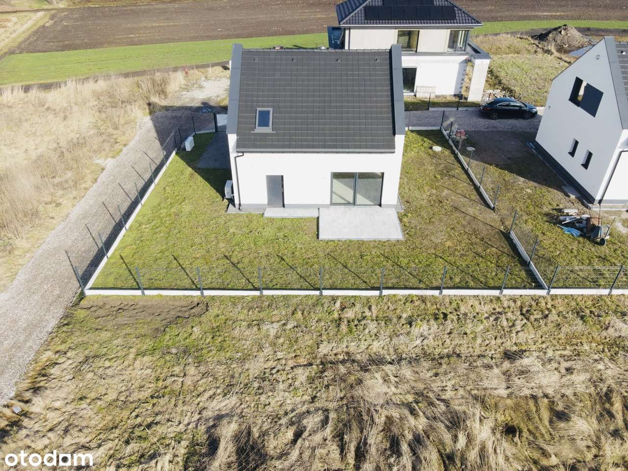 Nowoczesny dom, pompa ciepła, rekuperacja, gotowy do sprzedaży-3