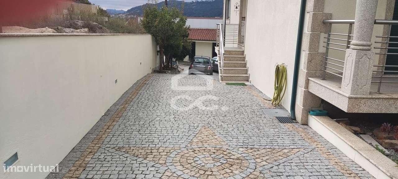 Moradia T4, Nevogilde, Lousada-24