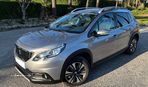 Peugeot 2008 1.2 PureTech Allure EAT6 - 3