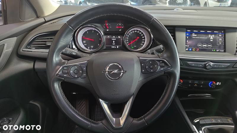 Opel Insignia - 8