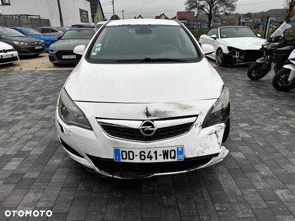 Opel Astra - 5