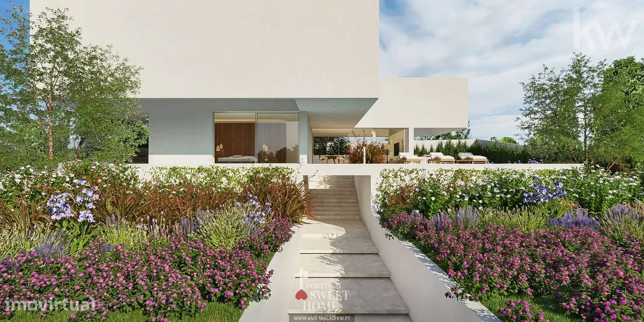 Moradia de Luxo T5, com Piscina e Garagem para 2 viaturas - Grande imagem: 2/36