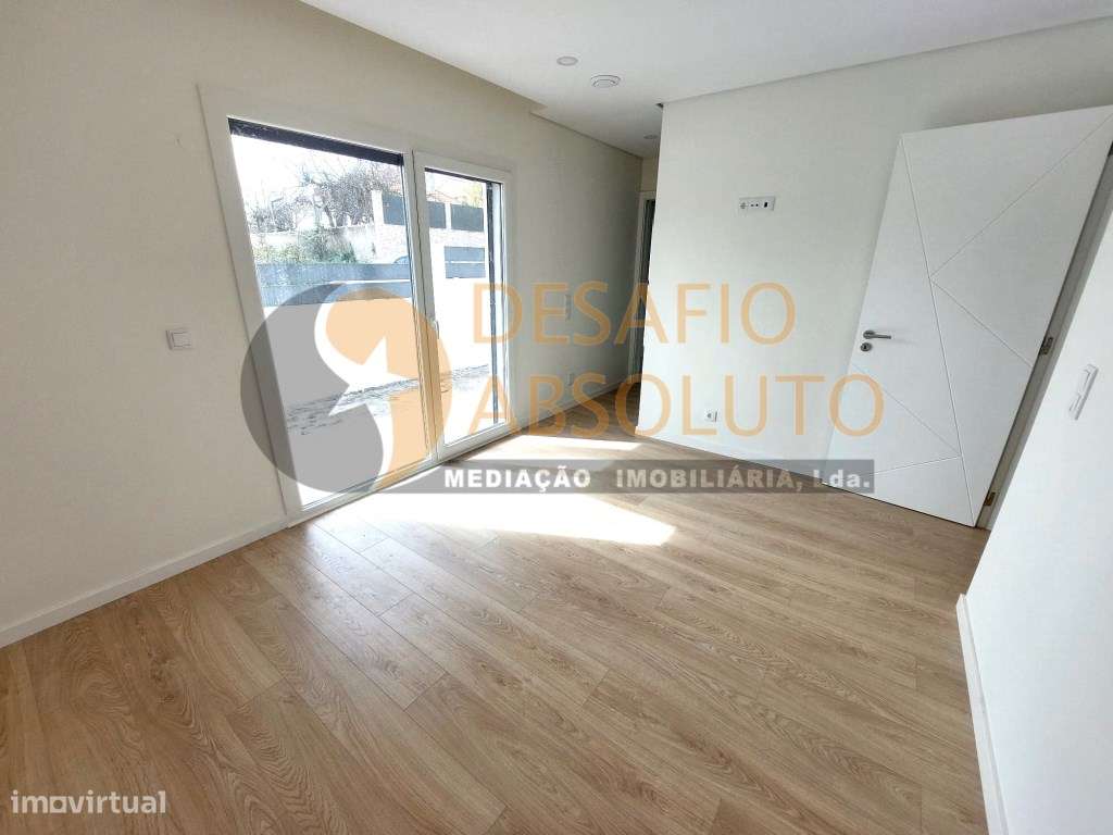 Moradia Isolada T3 c/ Garagem e Lavandaria. Pinhal do General-16