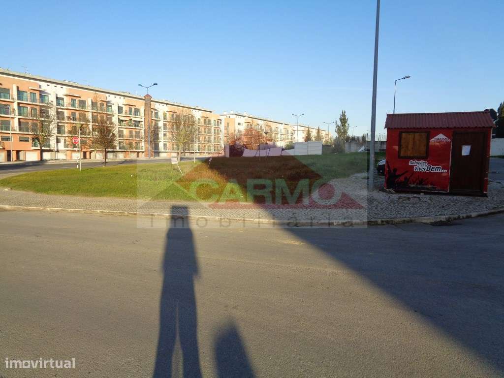 Lote de terreno comércio e serviços - Grande imagem: 2/14