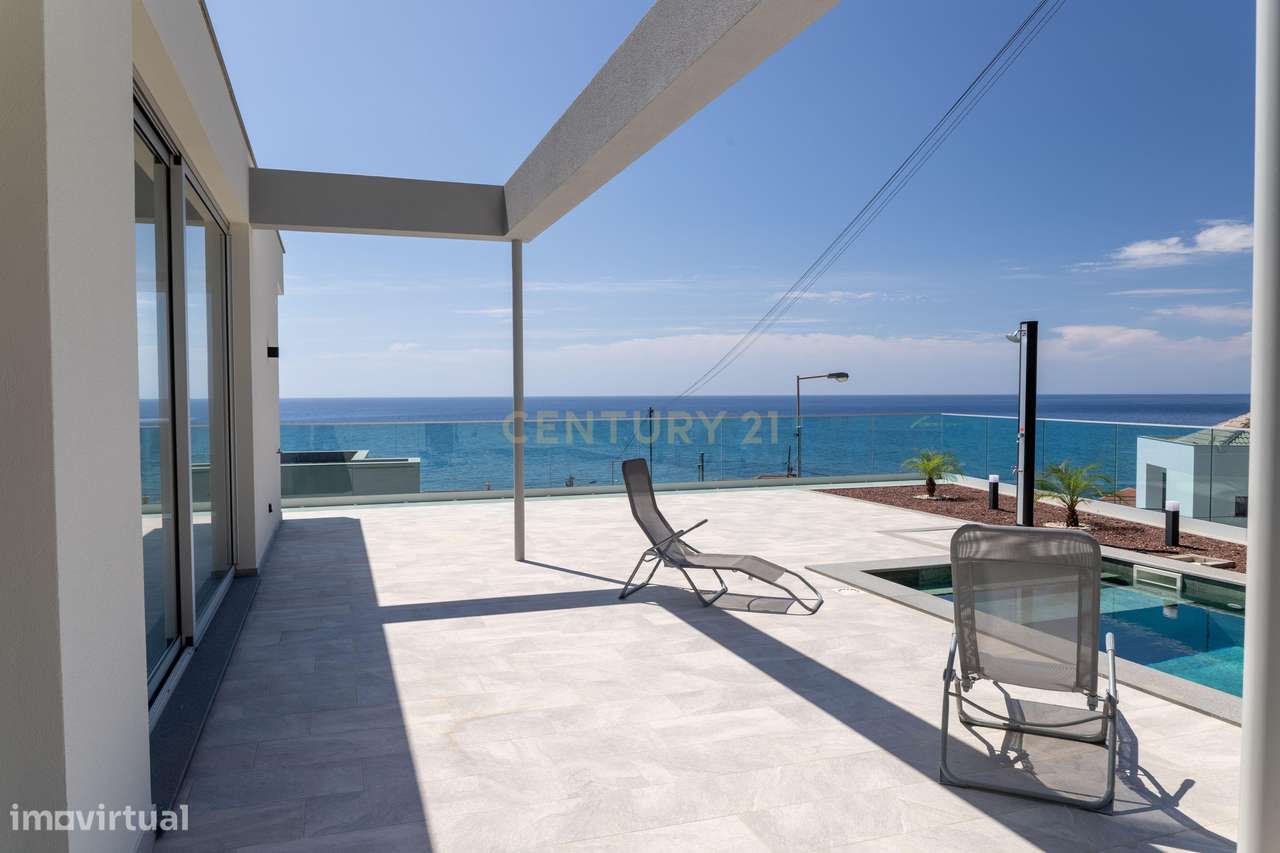 Luxuosa Casa Nova com Vista Mar em Paul do Mar Calheta, Madeira - Grande imagem: 5/39