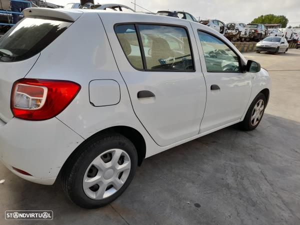 Para Peças Dacia Sandero Ii - 2