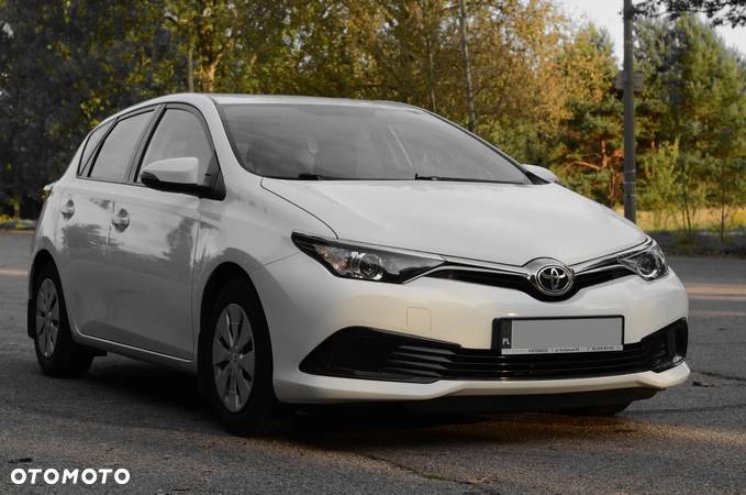 Toyota Auris 1.33 VVT-i Active - 1