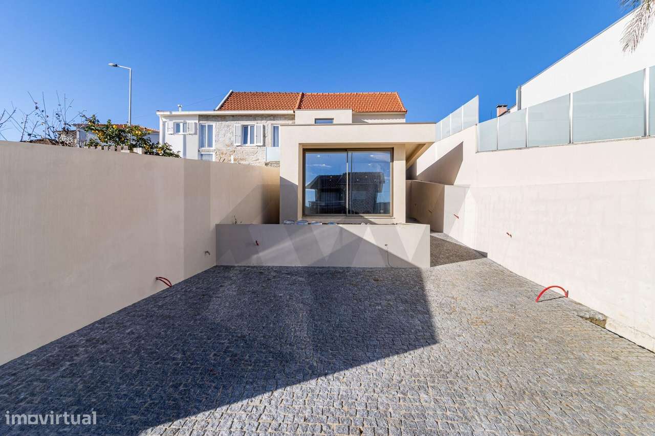 Moradia Geminada NOVA – São João da Madeira! - Grande imagem: 5/31