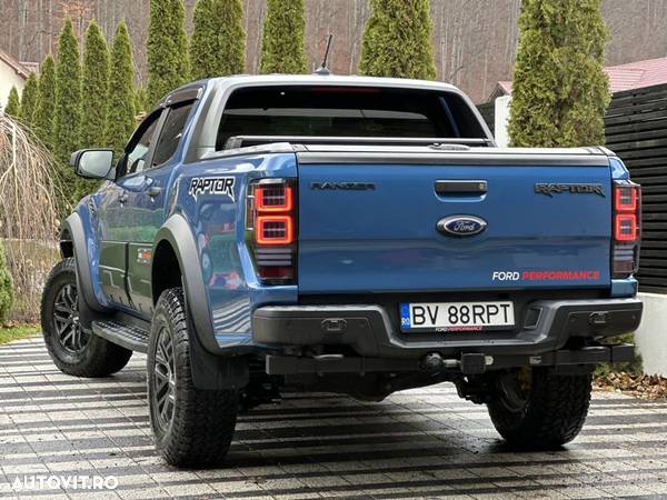 Ford Raptor - 15