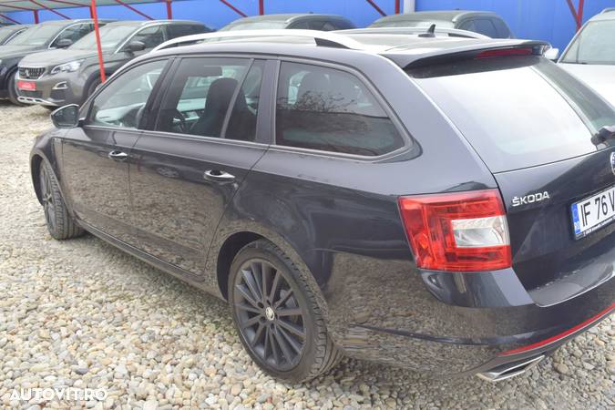 Skoda Octavia 2.0 TDI RS - 8