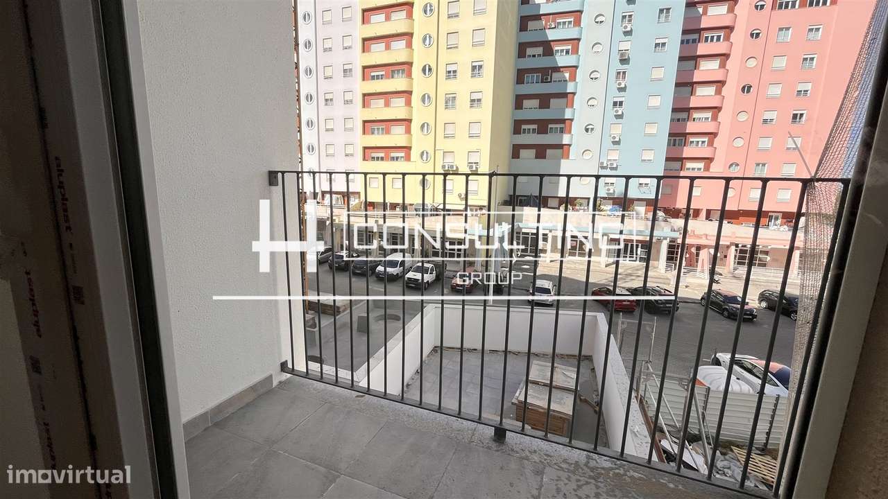 Apartamento T3 Venda em Corroios,Seixal-41