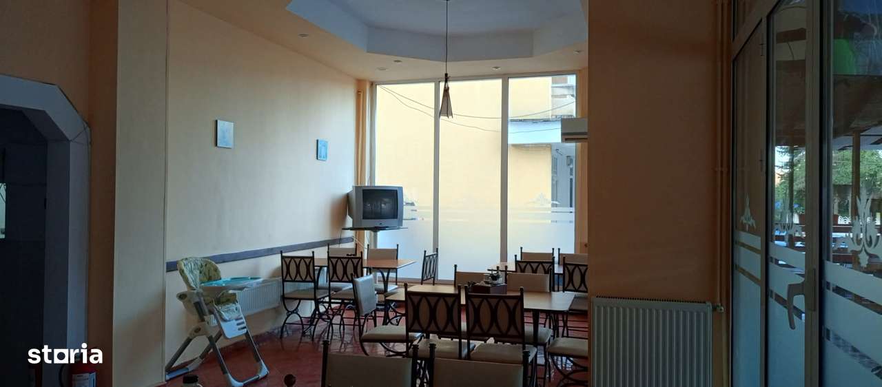 Pensiune cu restaurant în Geoagiu Băi – Preț redus - Imagine principală: 4/10