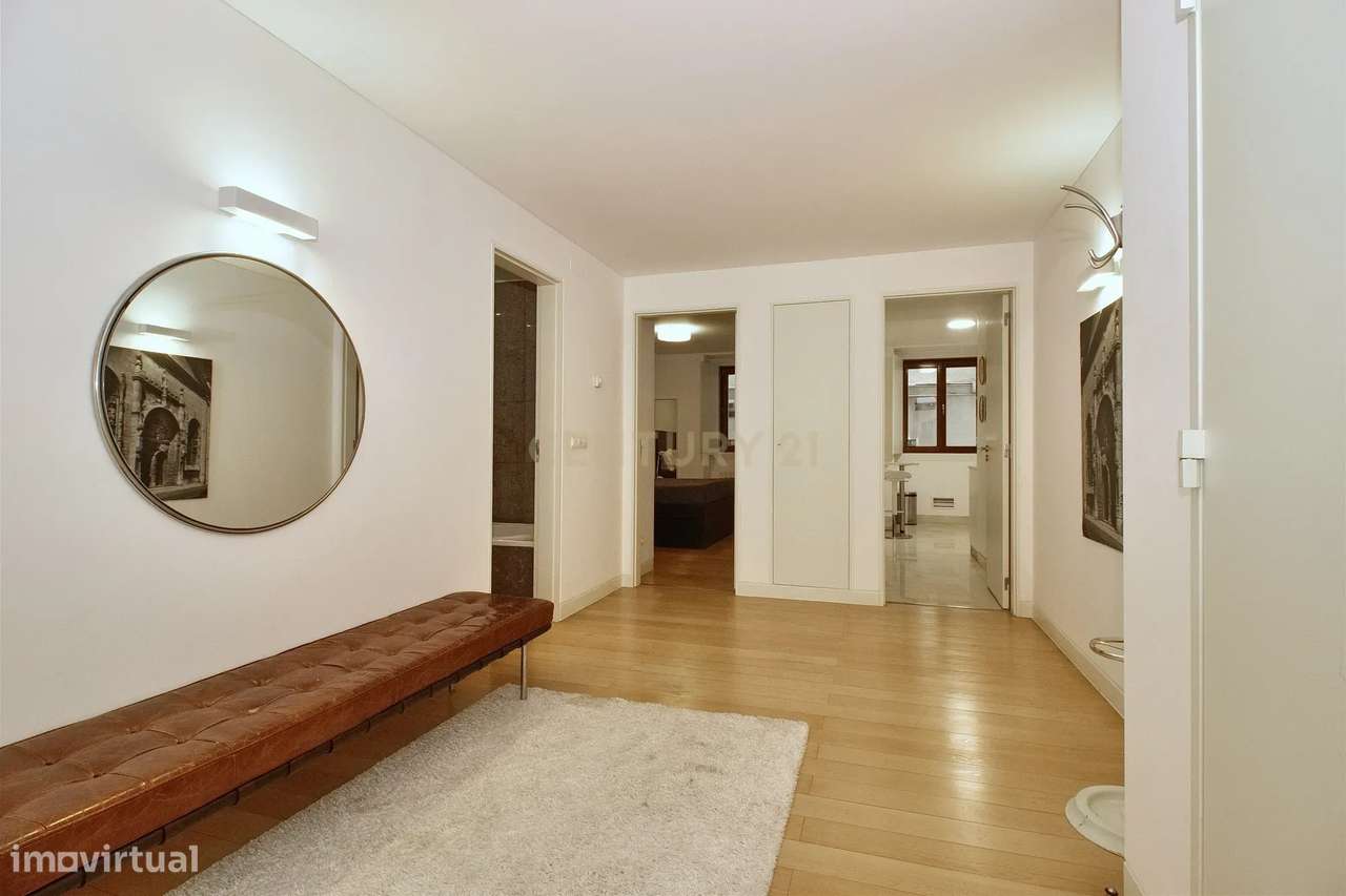 Apartamento T2 à Venda na Rua da Misericórdia, Chiado – Localização Pr - Grande imagem: 3/19