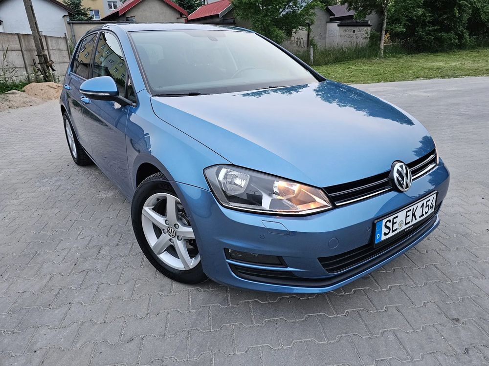 Volkswagen Golf VII 1.6 TDI DPF Highline 2013