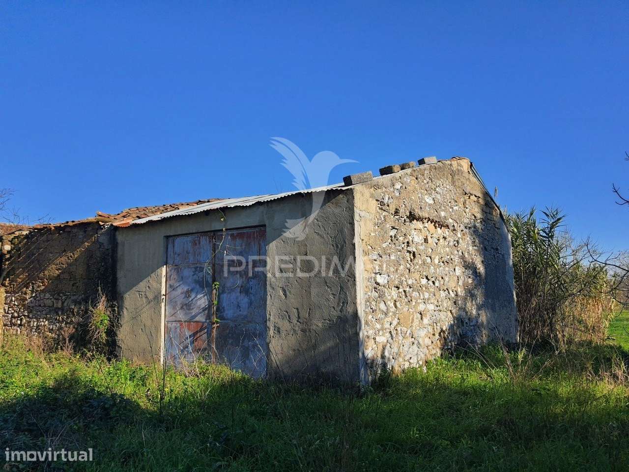 Quinta com ruína para recuperar, próximo das Termas da Curia. - Grande imagem: 5/12