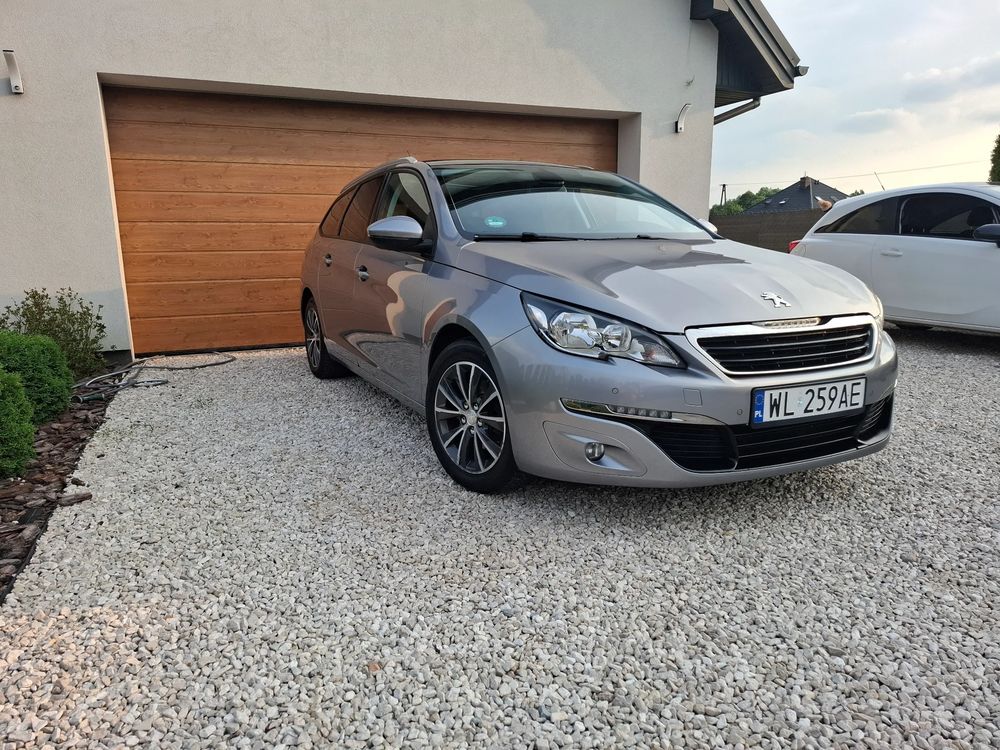 Peugeot 308 T9 (2014-2021) 1.6 e-HDi Allure S&S 2015