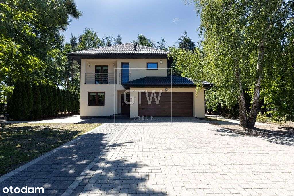 Dom otoczony lasem, 2012 r. Wola Krobowska - Pełny obrazek: 5/20