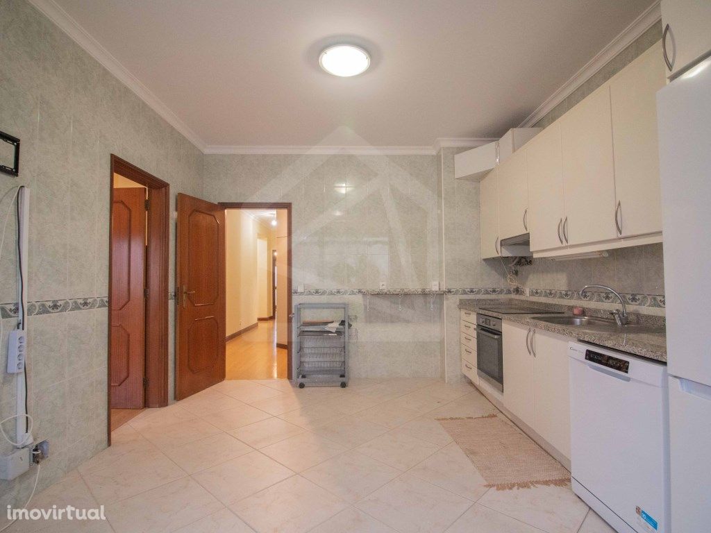 Apartamento T3 em São João da Madeira