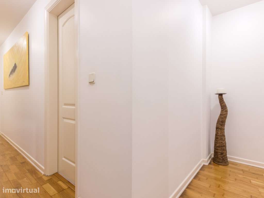 Apartamento T4 - Zona Premium - Seixal-8