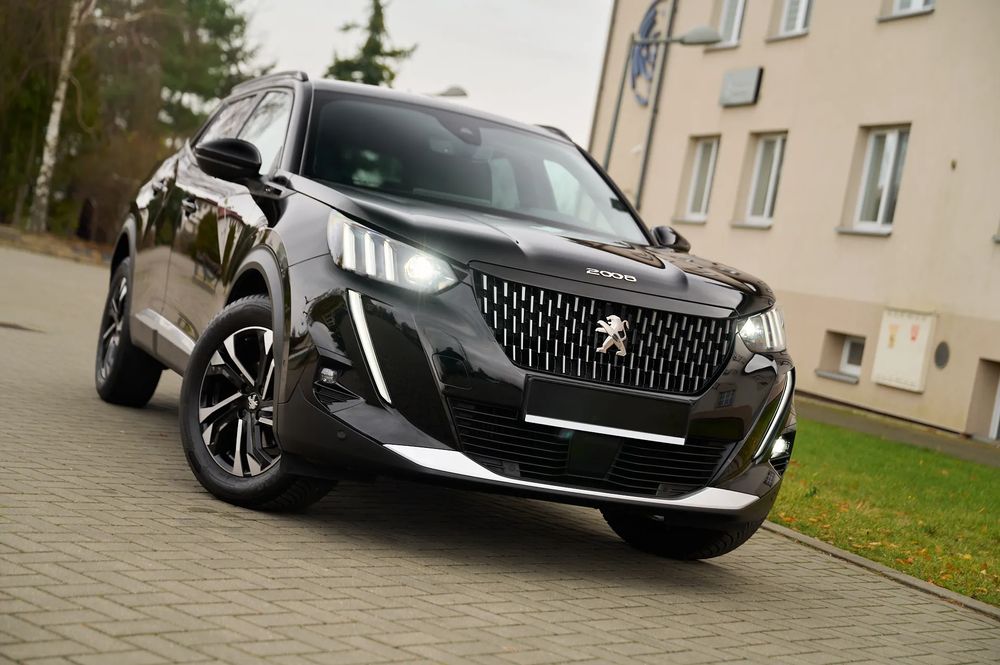 Peugeot 2008 II PureTech 130 Stop&Start GT-Line Edition 2022
