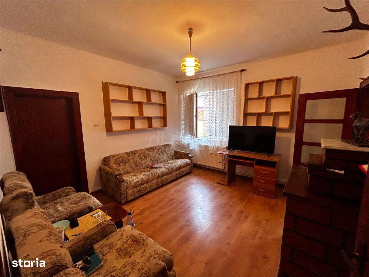 Resita, 2-3 Cam.Conf.1 Sporit, Central - Imagine principală: 4/20