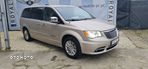 Chrysler Town & Country - 1