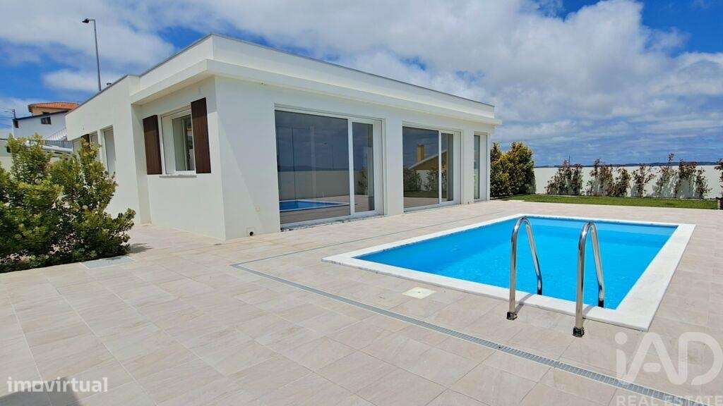 Casa / Villa T3 em Lourinhã e Atalaia de 120,00 m2 - Grande imagem: 4/29