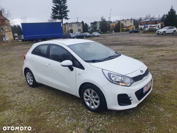 Kia Rio 1.2 Business Line - 4