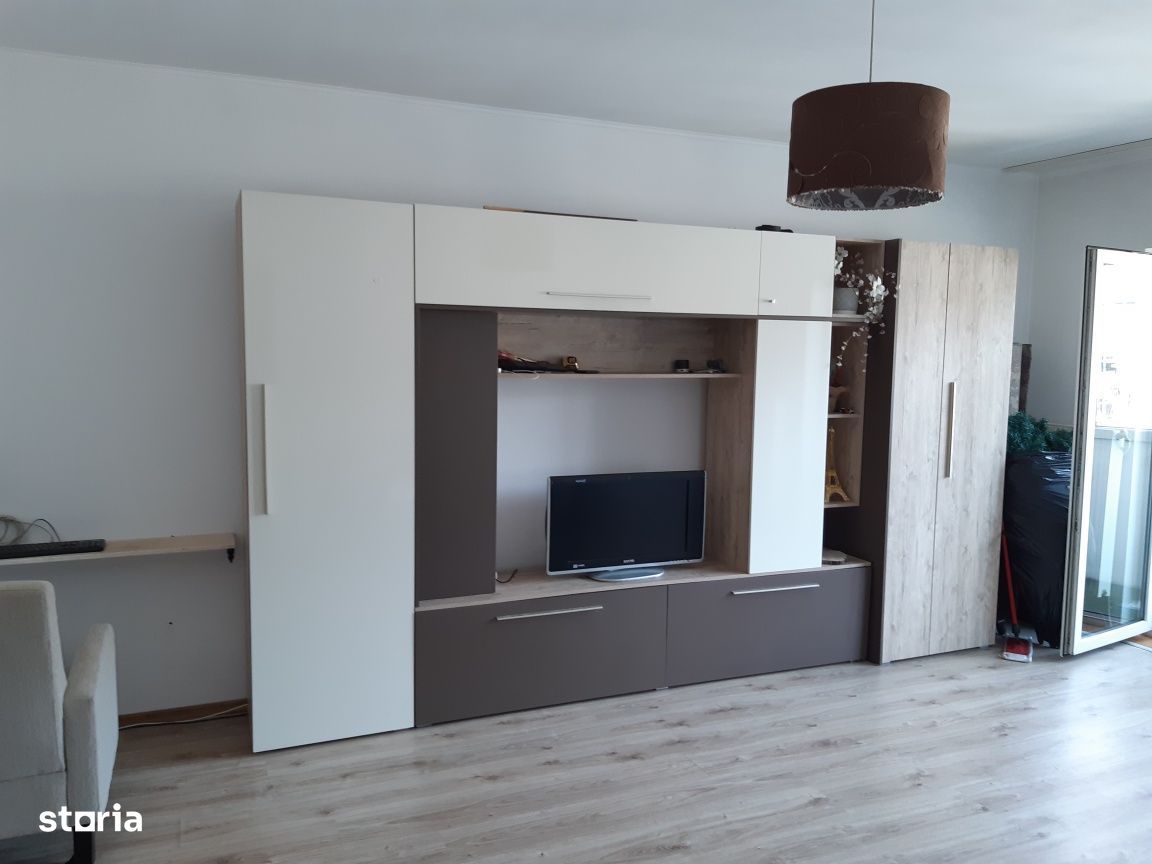 Apartament 2 camere, Floresti, zona Atelier Pizza