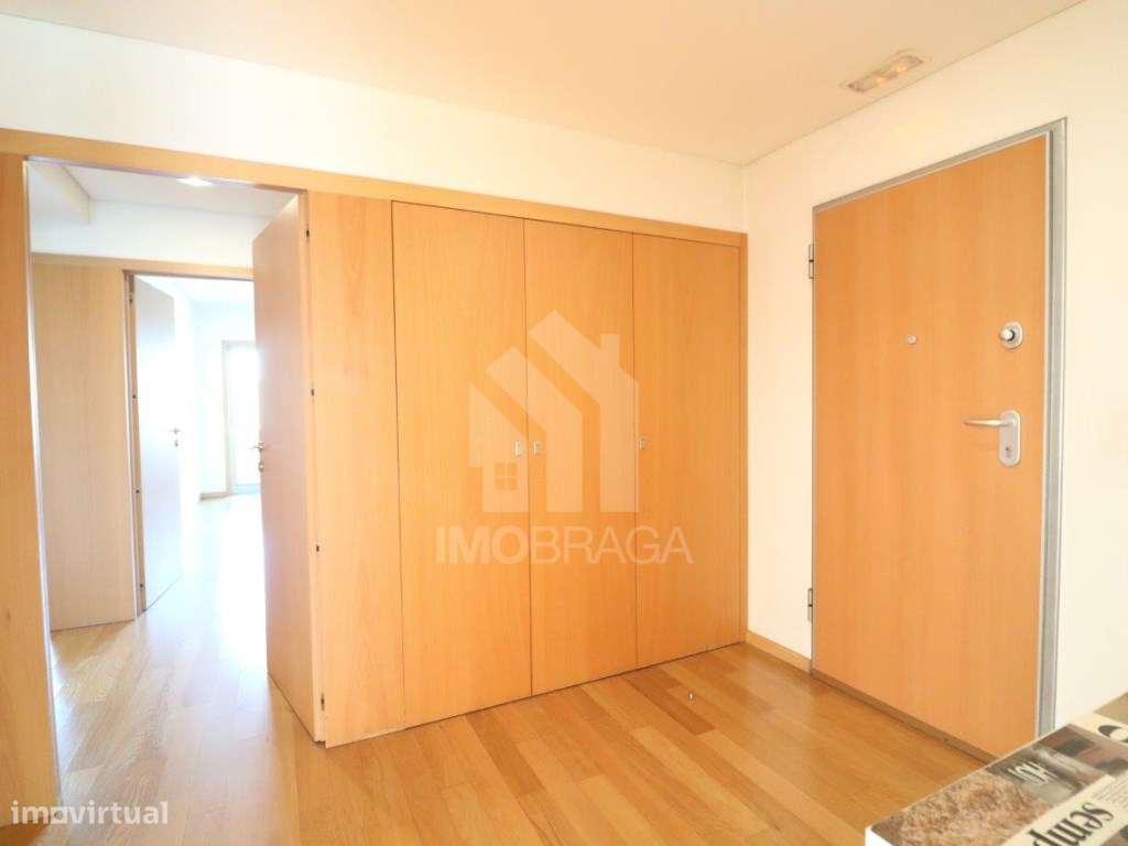Venda Apartamento T3 em São Lázaro, Braga - Conforto, Espaço e Loca... - Grande imagem: 4/43