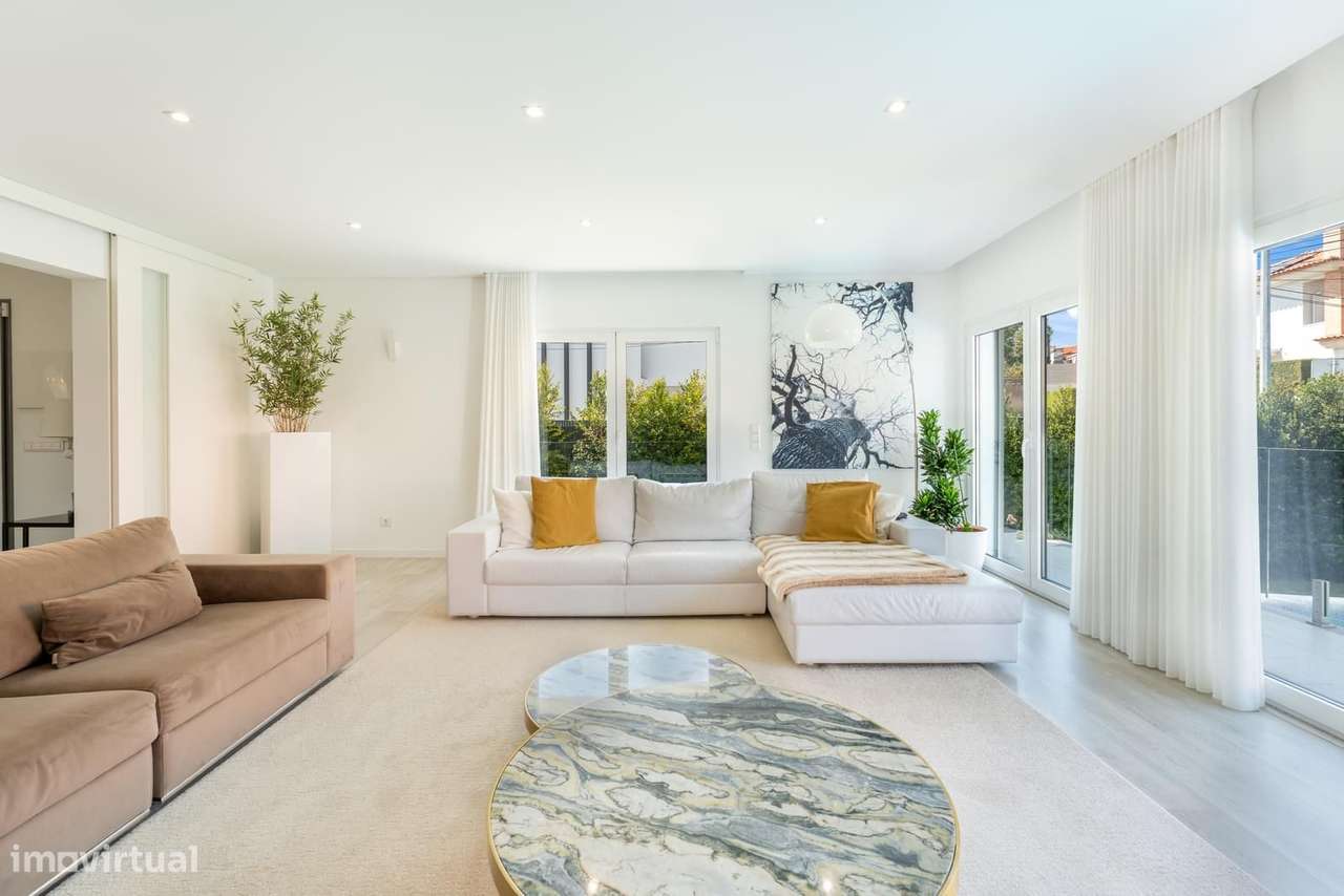 Moradia T4 + 2 com piscina, Parede, Cascais - Grande imagem: 3/42