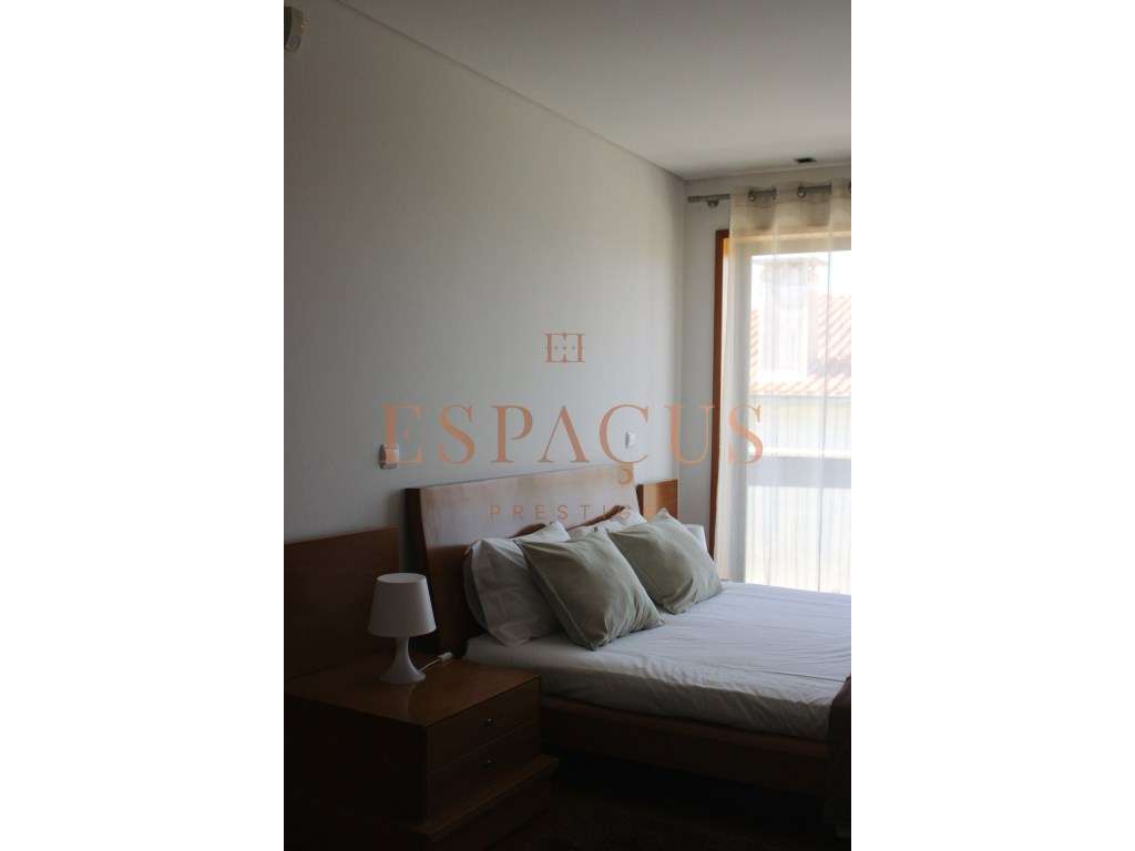 Moradia V4 com Vista Mar - Um Refúgio de Conforto e Elegância-27