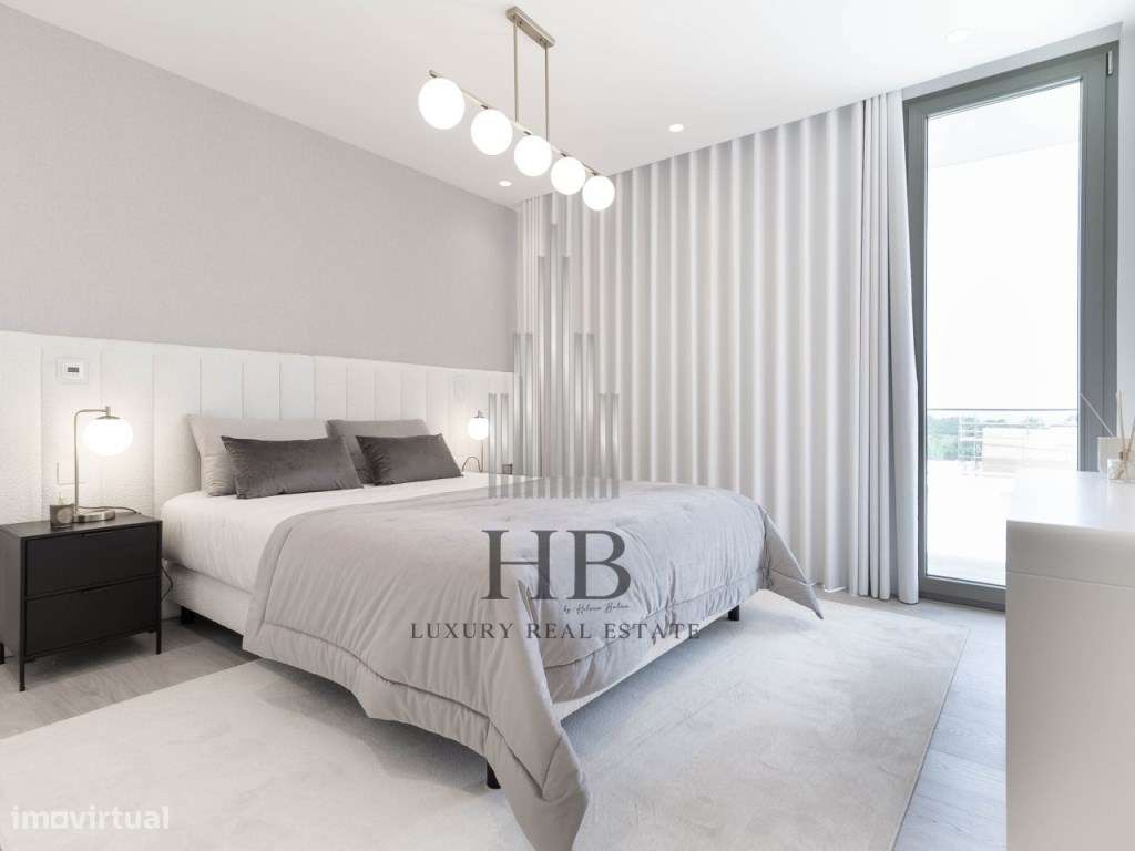 Moradia T3 de Luxo NOVA com Jardim e Piscina | Gouveia | Sintra-21