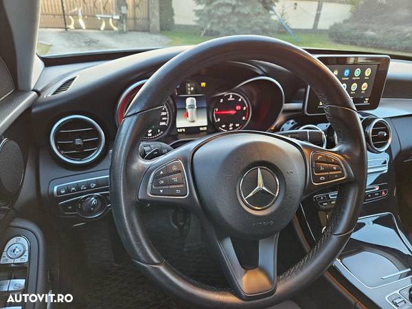 Mercedes-Benz C 220 d T 9G-TRONIC - 9