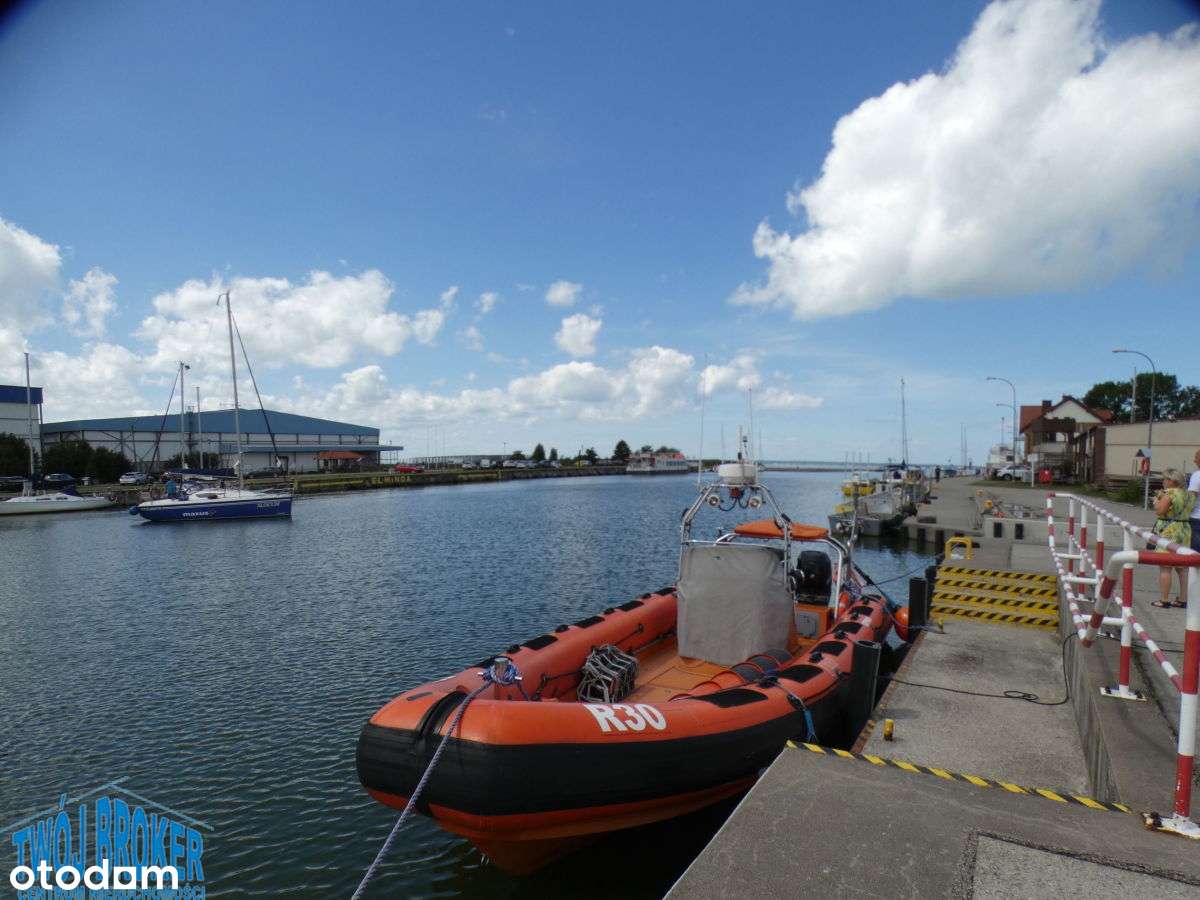 Dom mieszkalno- usługowy nad Zalewem Wiślanym-0