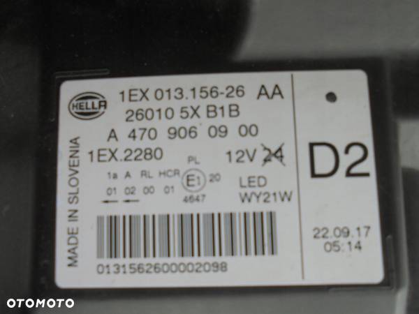 MERCEDES X-KLASA PRAWY FULL LED A4709060900 SLASK - 5