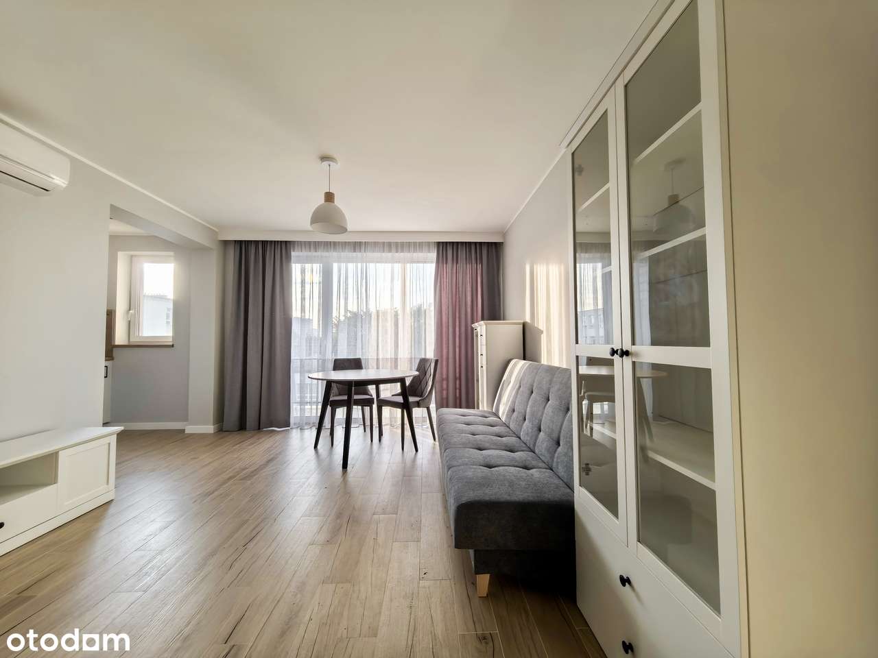 Nowoczesne mieszkanie w budynku Dworcowa Residence-1