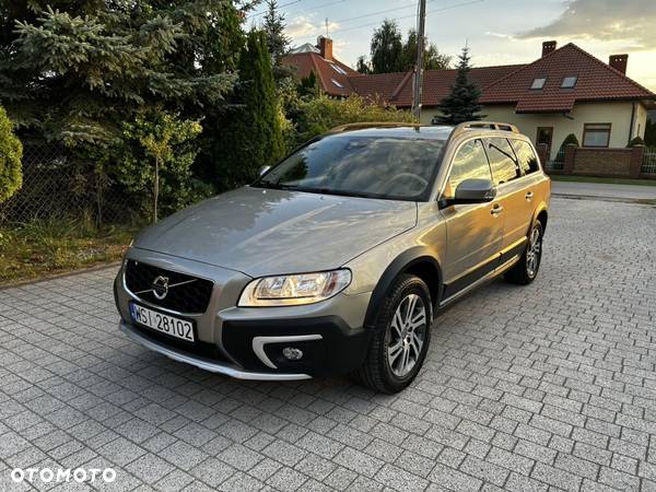 Volvo XC 70 - 1