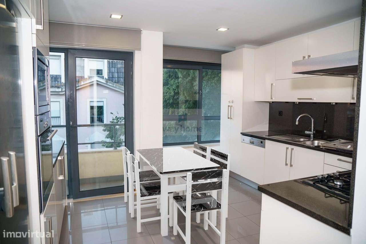 Apartamento T3 | Condomínio Privado Páteo Sá Miranda | Alto de Sto. Am-7