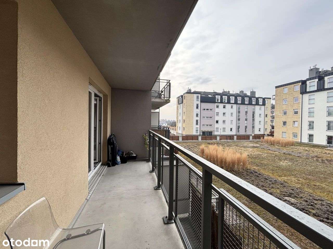 |Jagodno|Komedy|2 Pokoje|Balkon|Garaż|-12