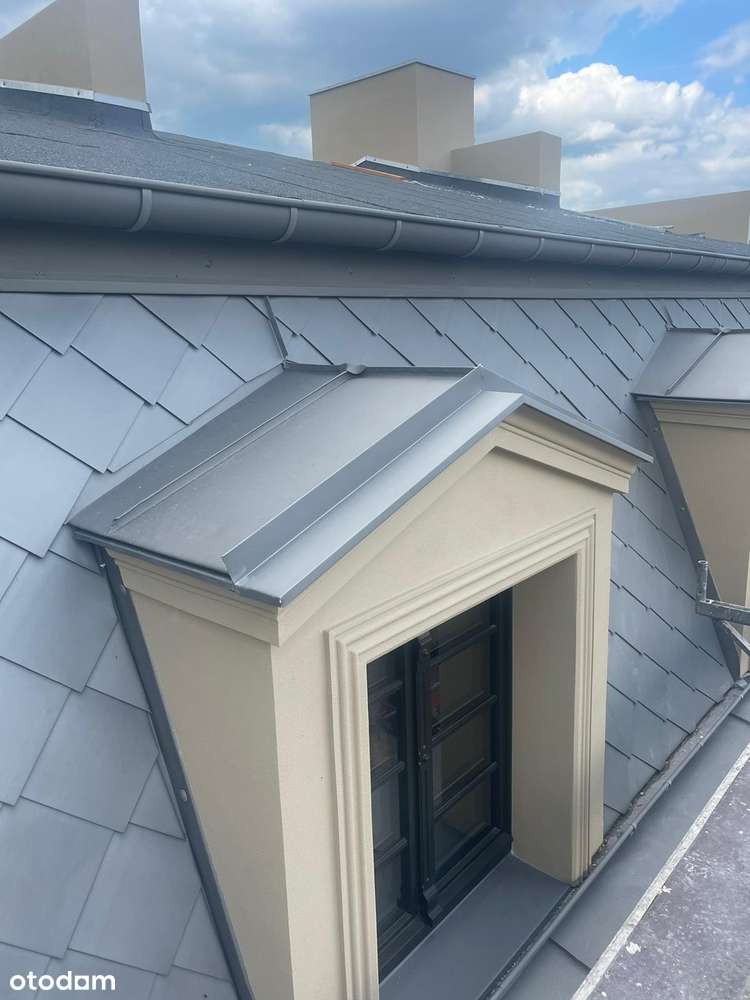 Lokal w zrewitalizowanej kamienicy w centrum miasta-3