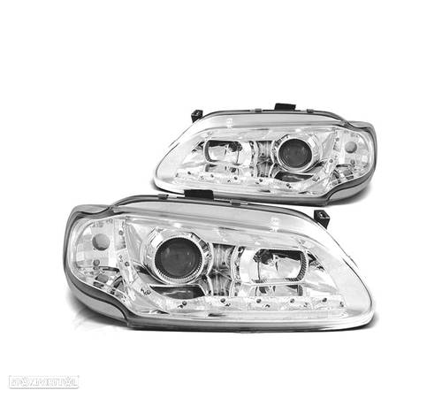 FARÓIS COM LUZ DIURNA LED PARA RENAULT MEGANE 96-99 FUNDO CROMADO - 1