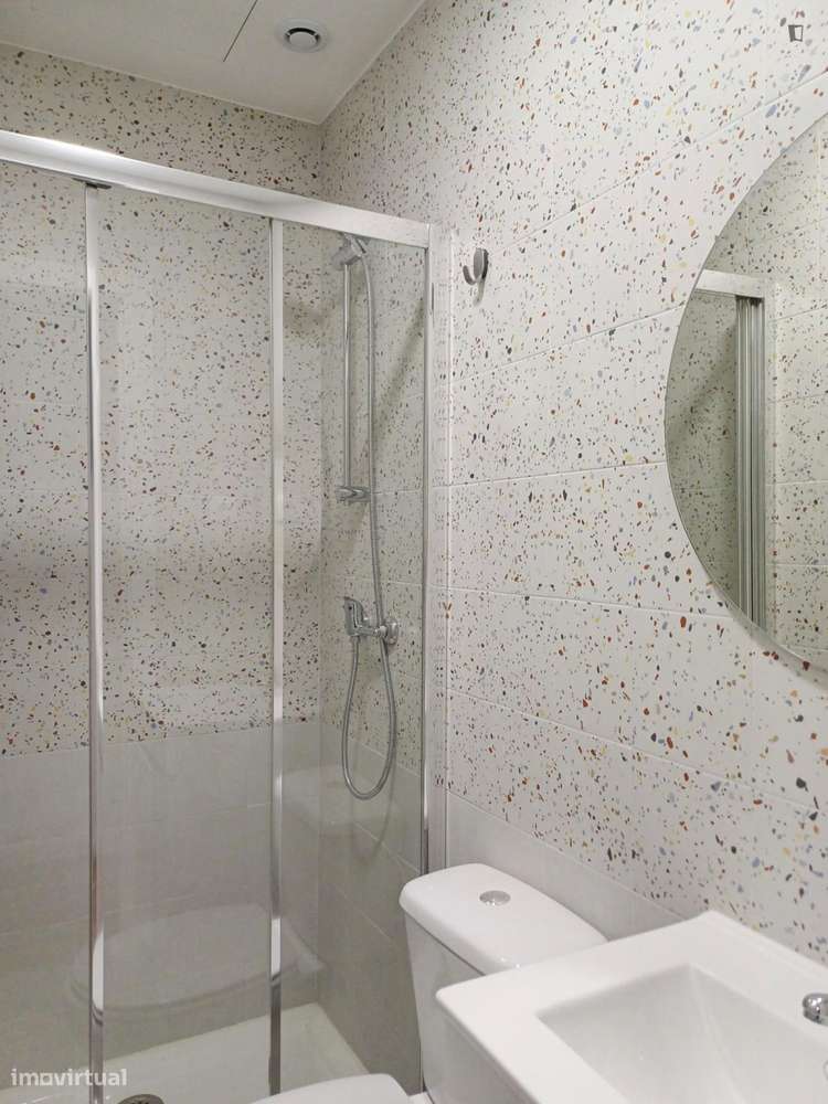 Estúdio - localizado em Cidral Coimbra - Grande imagem: 5/5