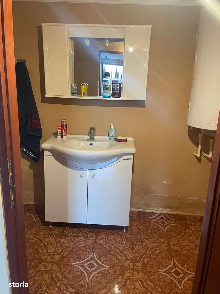 Casa de vânzare în Cadea - Imagine principală: 5/11