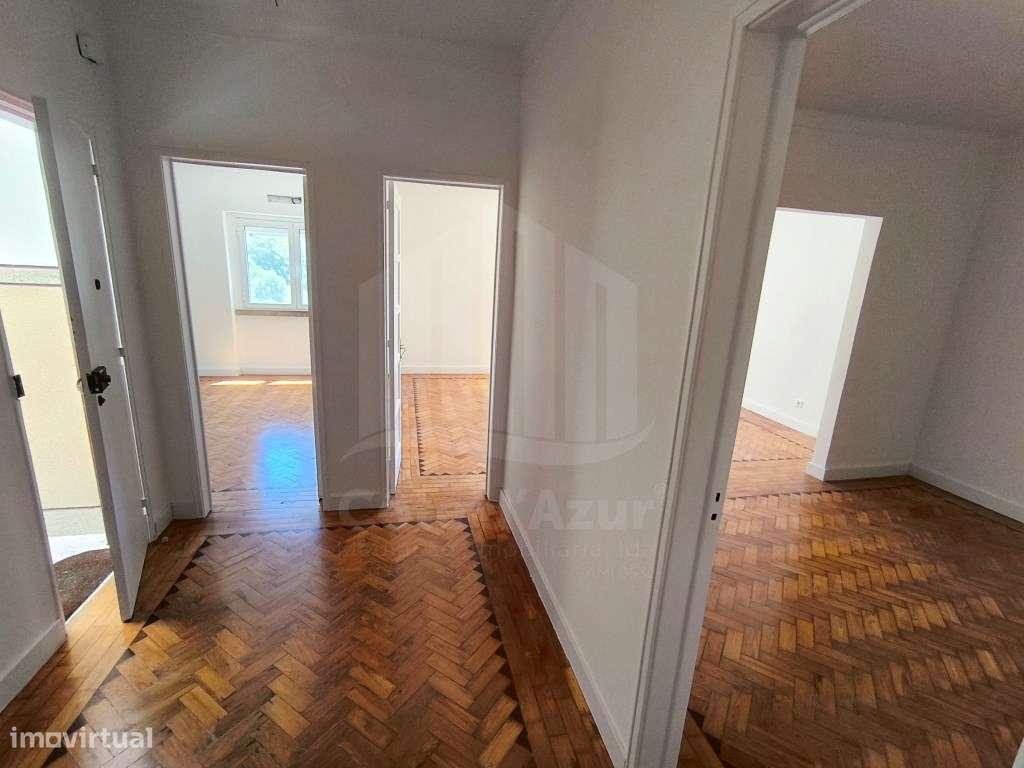 Apartamento T2 + 1 no centro de Sesimbra - Grande imagem: 4/14