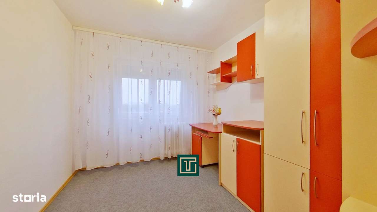 Apartament cu 3 camere de vânzare în cartierul Aurel Vlaicu, Arad - Imagine principală: 5/14