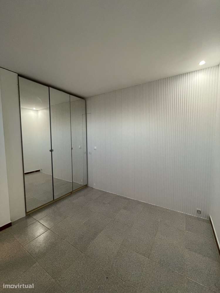 T1+1 S. Mamede Infesta, Matosinhos - Grande imagem: 5/8