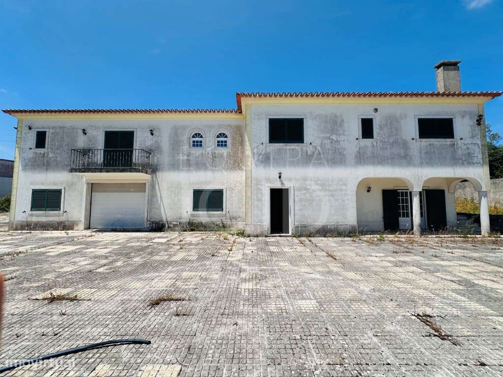 Moradia T5 com Garagem e Terreno Amplo - Quinta do Pinheirinho, San...-48