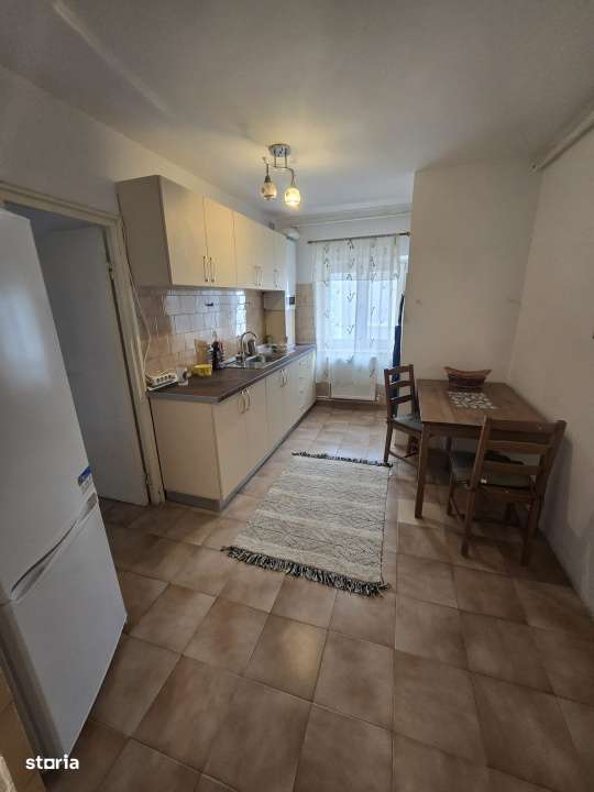 Apartament 2 camere de Inchiriat- Capitol - Imagine principală: 2/5